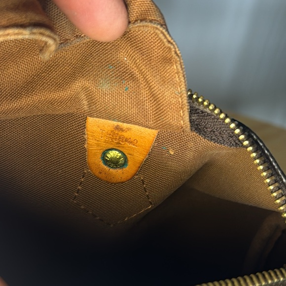 Authentic Vintage LOUIS VUITTON SPEEDY 25 Brown Monogramam Handbag Duffle - Picture 9 of 10